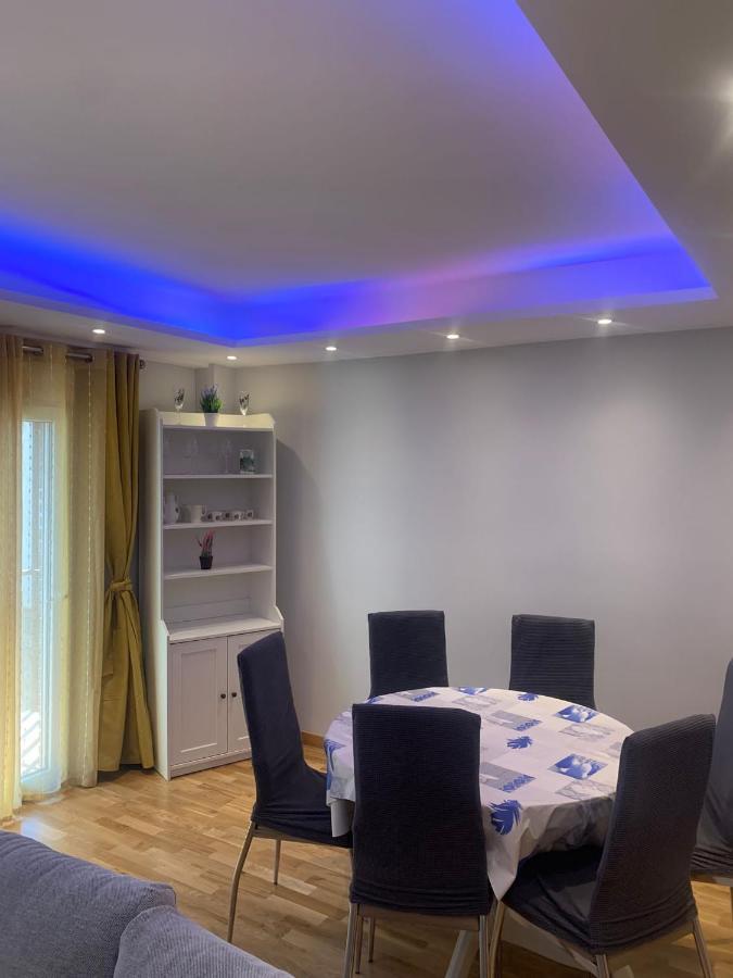 Apartment Centro 2 *